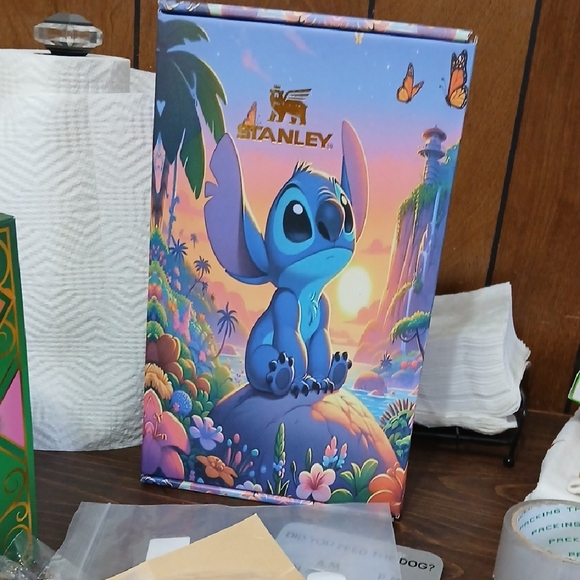 Unique Stanley Blue Stitch Tropical New In Box Box 40 Oz.